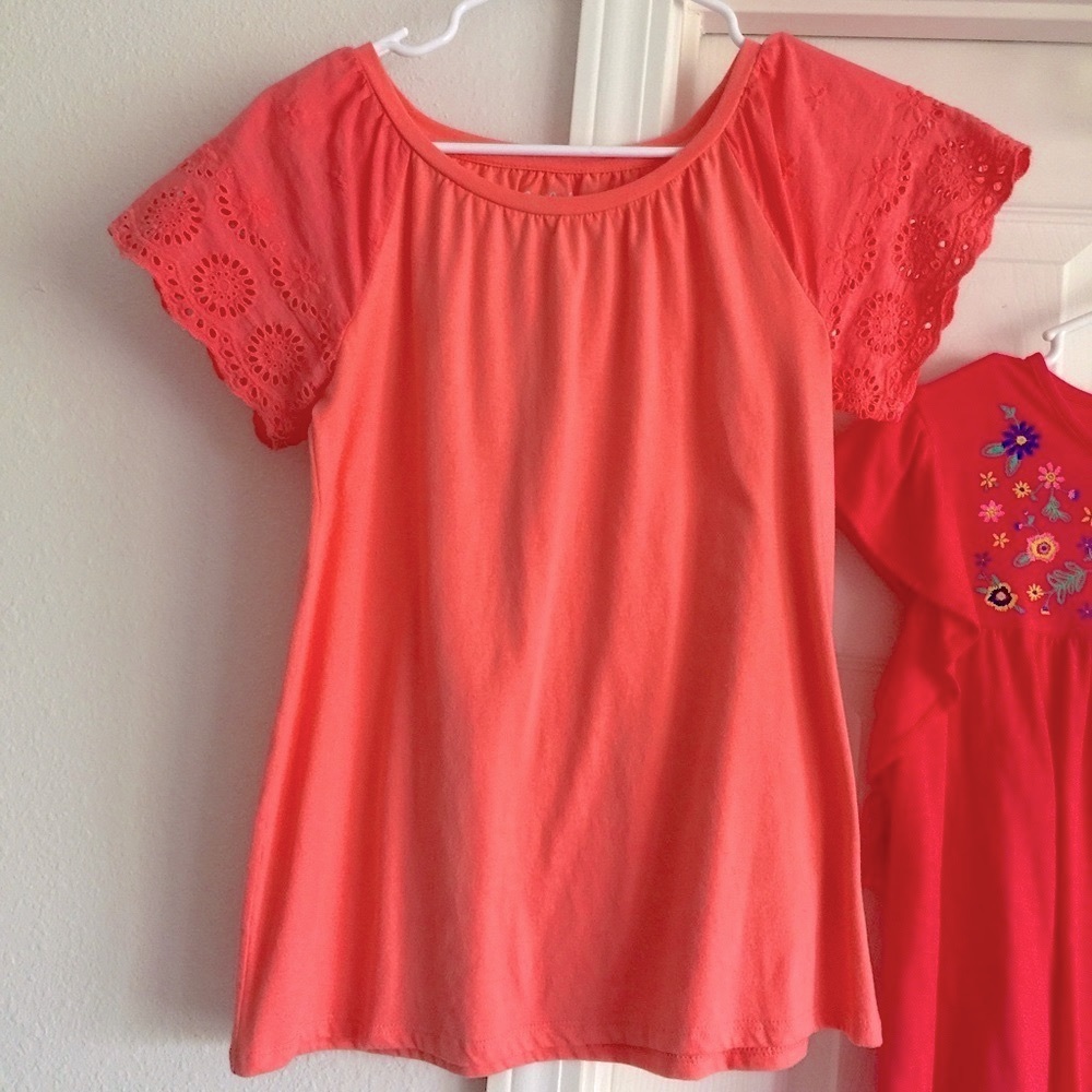 Cat & Jack Girl’s XL Top Orange Eyelet Tshirt Ruffle Sleeve